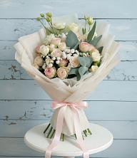 Букет цветов из:  Розы и Лизиантусы в Инатьевский
