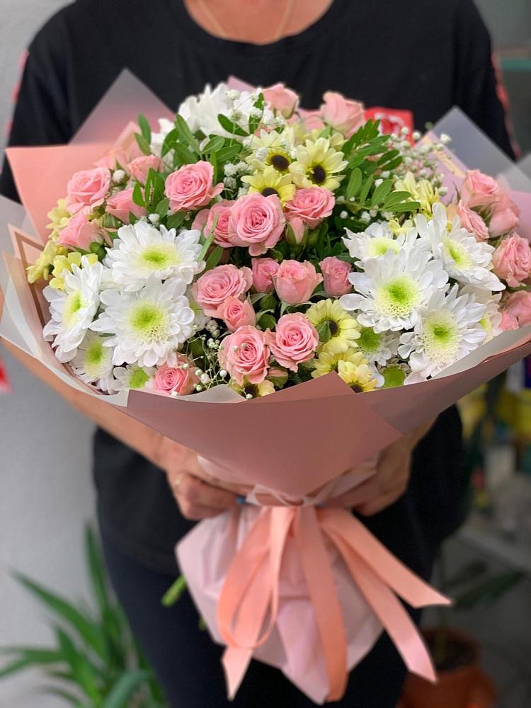 Букет цветов из: Розы и Хризантемы в Инатьевский