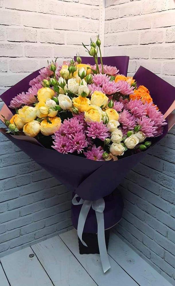 Букет цветов из: Хризантемы и Розы в Инатьевский