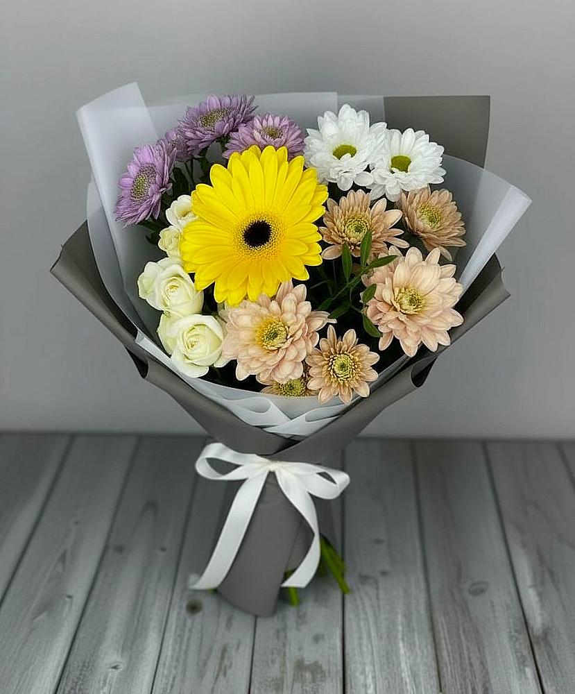 Букет цветов из: Розы, Герберы и Хризантемы в Инатьевский