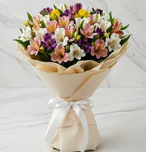 Букет цветов из:  Альстромерии в Инатьевский