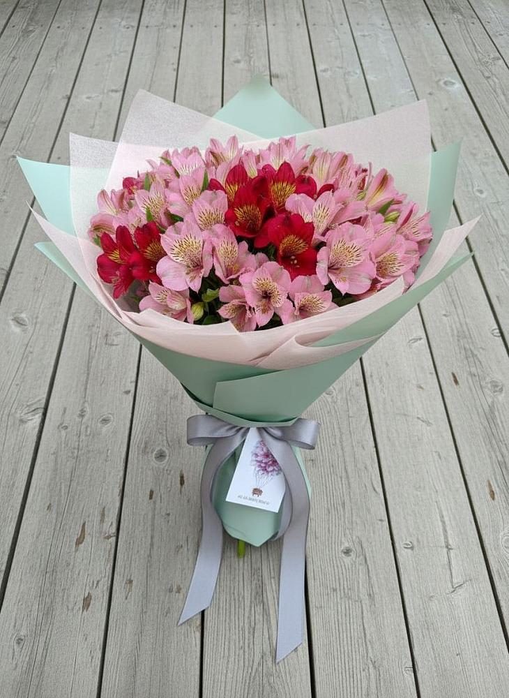 Букет цветов из: Альстромерии в Инатьевский